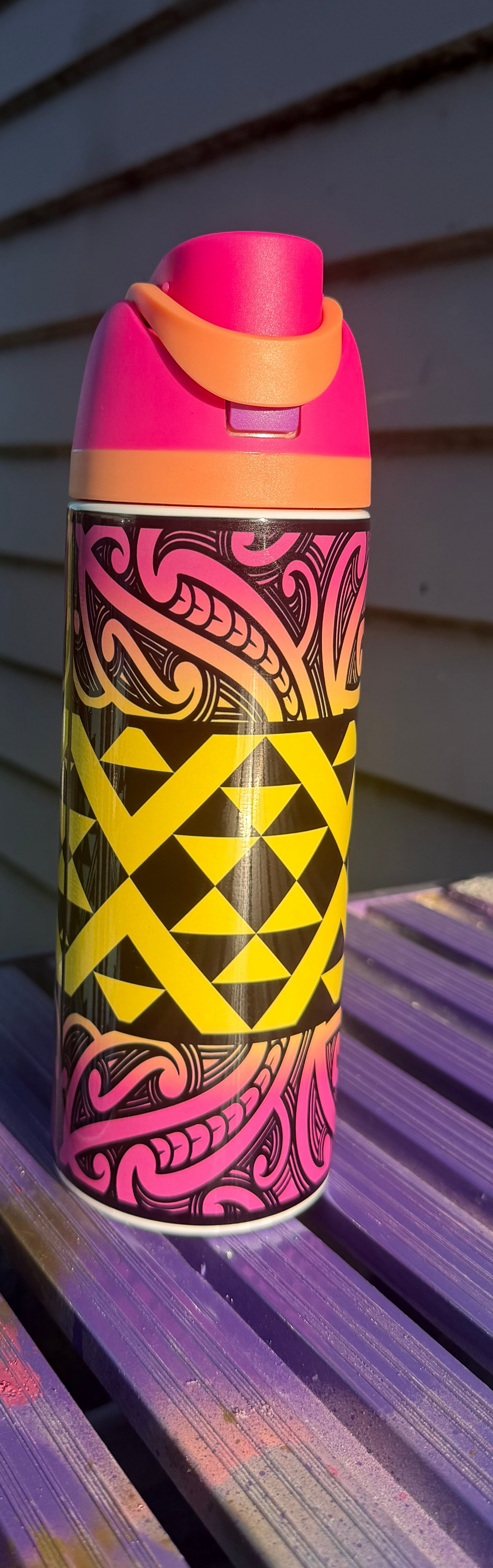 Tūhono Drink Bottle