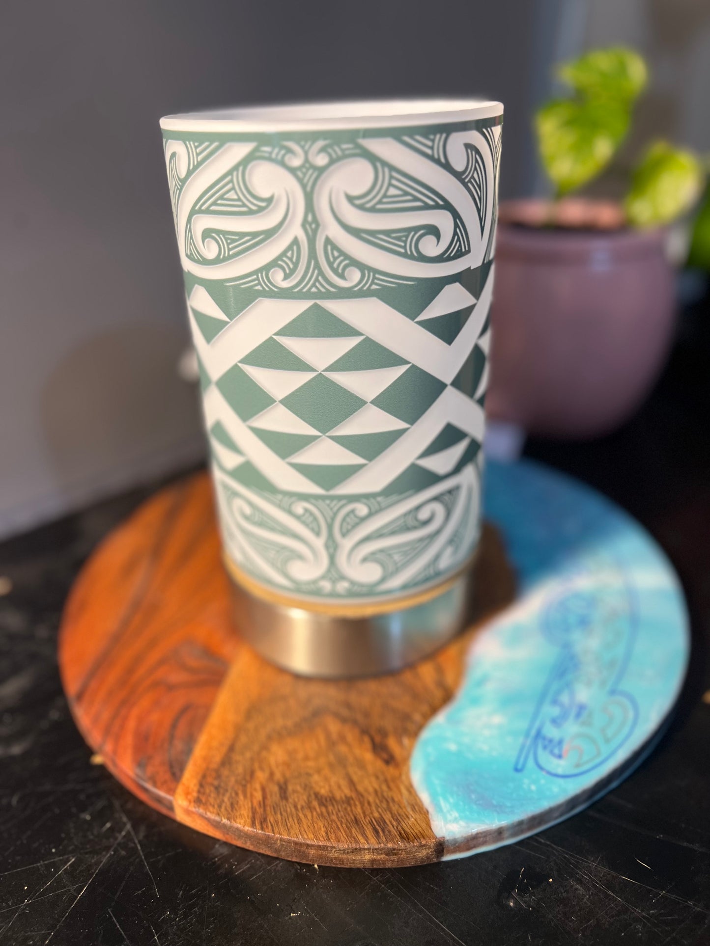 Tūhono Touch Lamps Limited Release