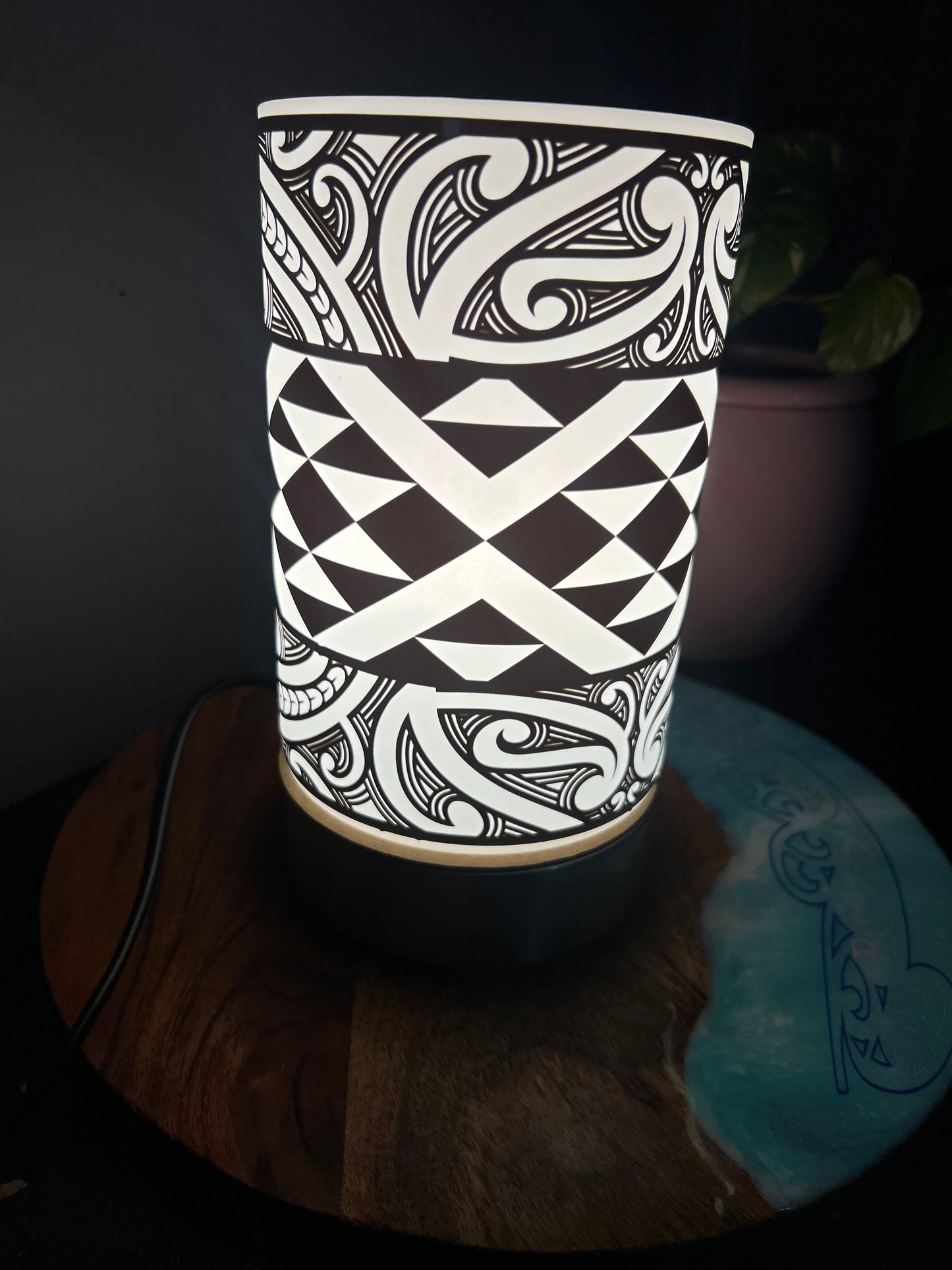 Tūhono Touch Lamps Limited Release