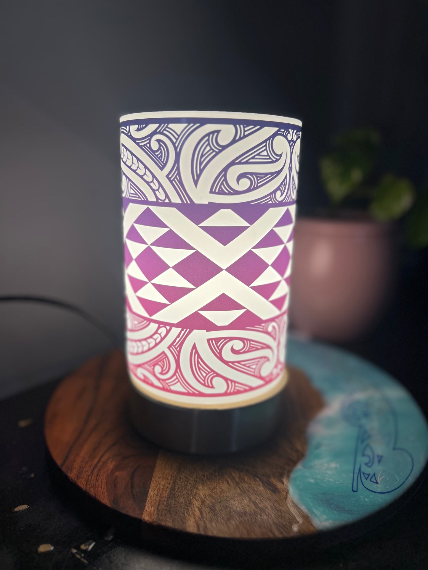 Tūhono Touch Lamps Limited Release